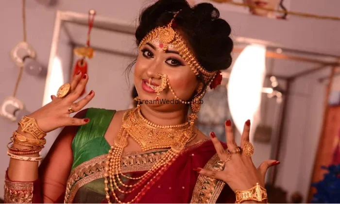 Moons Style Makeup Studio